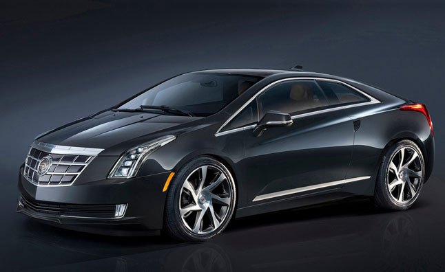 „Cadillac“ stos į kovą su „Tesla“: „GM“ generalinis direktorius